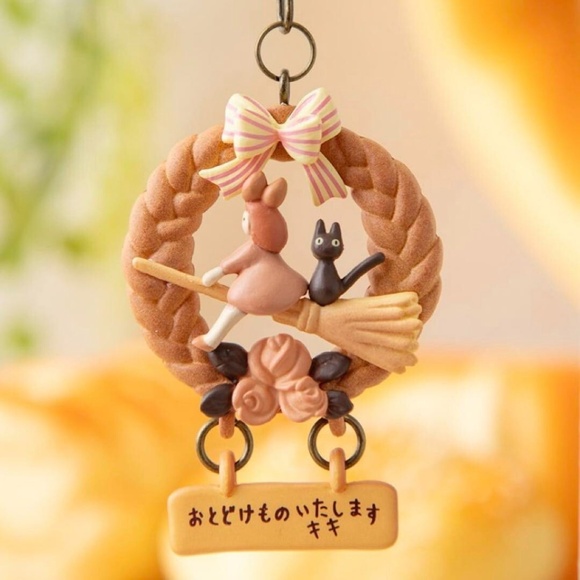 Studio Ghibli Kiki's Delivery Service Keychain Bread Wreath Japan - NEW - Picture 1 of 5